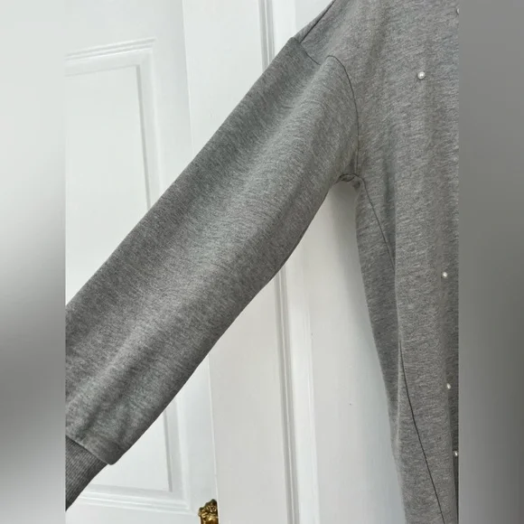 Gray casual dress with Pearls - Picture 3 of 6